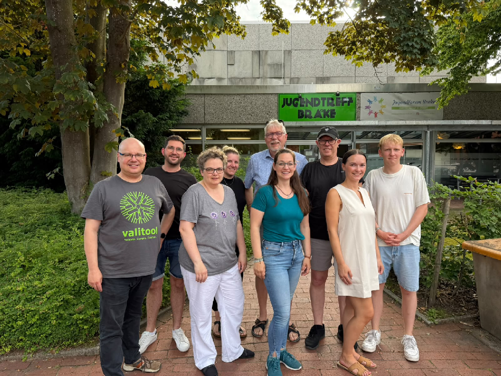 CDU-Kandidatenteam beim Braker Jugendtreff CDU-Kandidatenteam beim Braker Jugendtreff